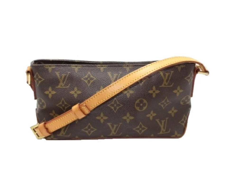 LOUIS VUITTON Trotteur Shoulder Bag Monogram